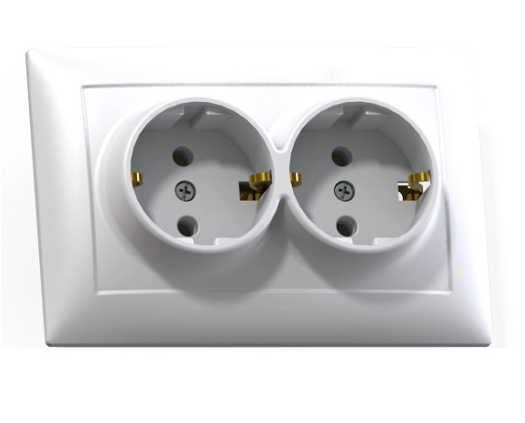 Розетка внутрен двухместн. с з/к Селена